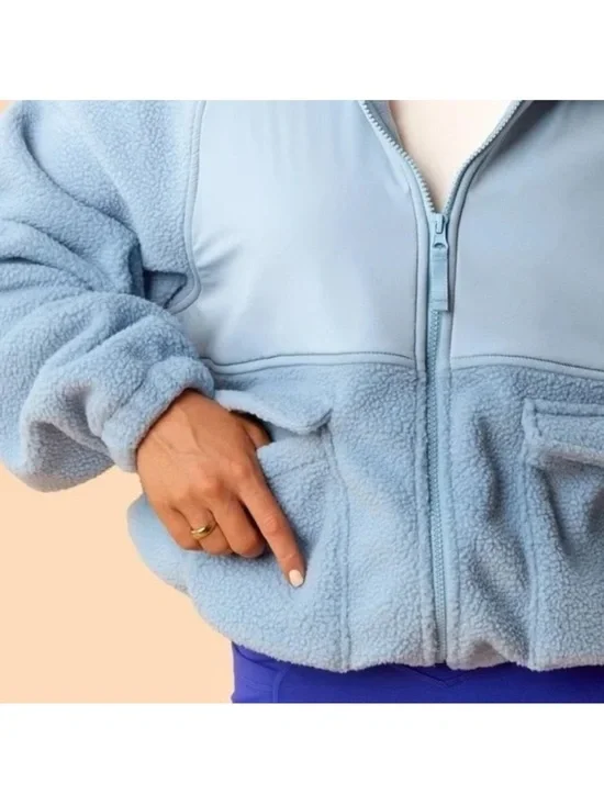 Blogilates Women’s Bonfire Fleece Jacket - Light Blue Size Medium NWT - Picture 4 of 14